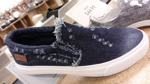 Shoe Store «DSW Designer Shoe Warehouse», reviews and photos, 343 Mount Hope Avenue, Rockaway, NJ 07866, USA