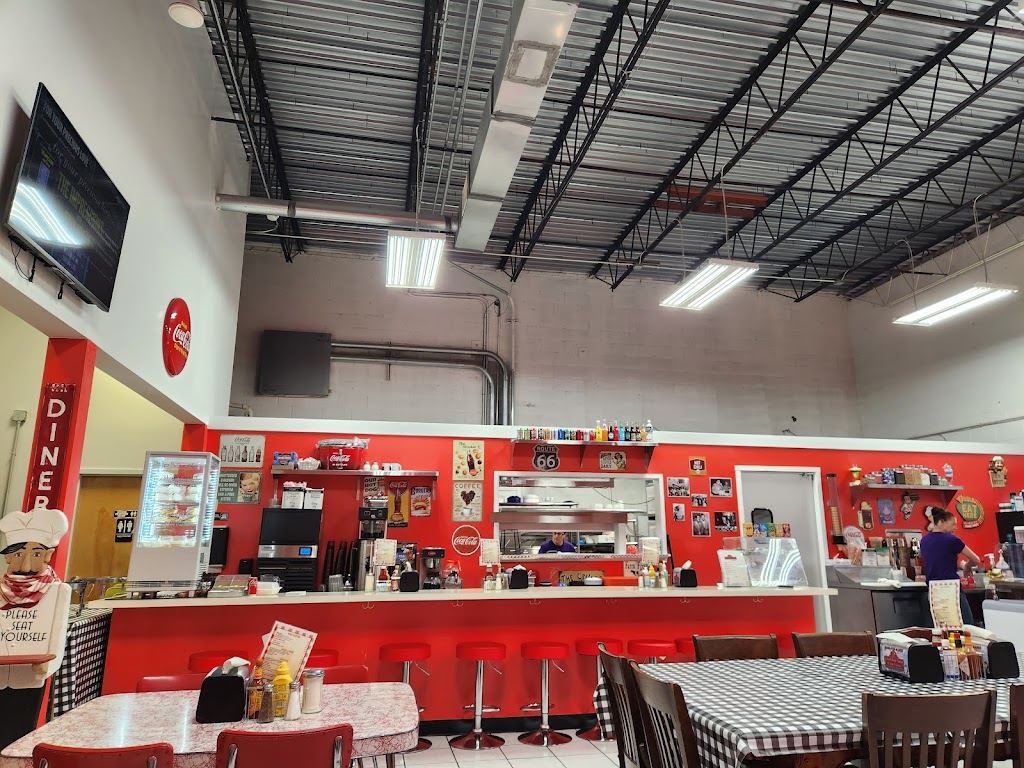 Colonial Beach Games & Soda Fountain 22443