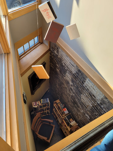 Book Store «Voyageur Book Shop», reviews and photos, 2212 S Kinnickinnic Ave, Milwaukee, WI 53207, USA