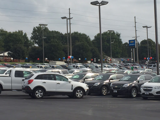 Car Dealer «Weber Chevrolet Columbia», reviews and photos, 701 Old State Rte 3, Columbia, IL 62236, USA