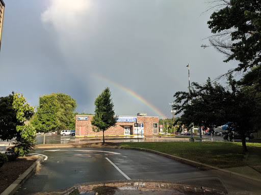 Liquor Store «Springfield Liquors», reviews and photos, 1785 Allen St, Springfield, MA 01118, USA