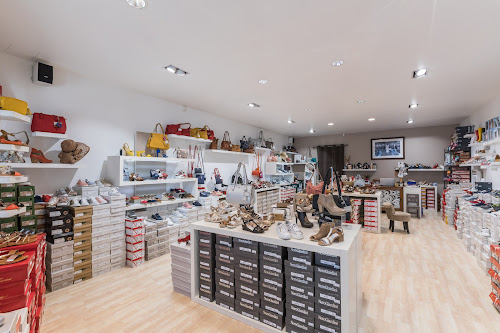 Magasin de chaussures Anna M Houdan