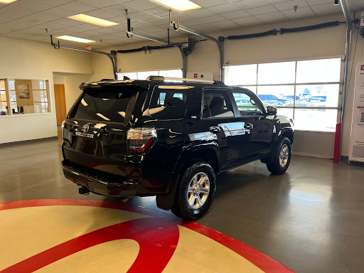 Toyota Dealer «Kings Toyota», reviews and photos, 9500 Kings Auto Mall Rd, Cincinnati, OH 45249, USA