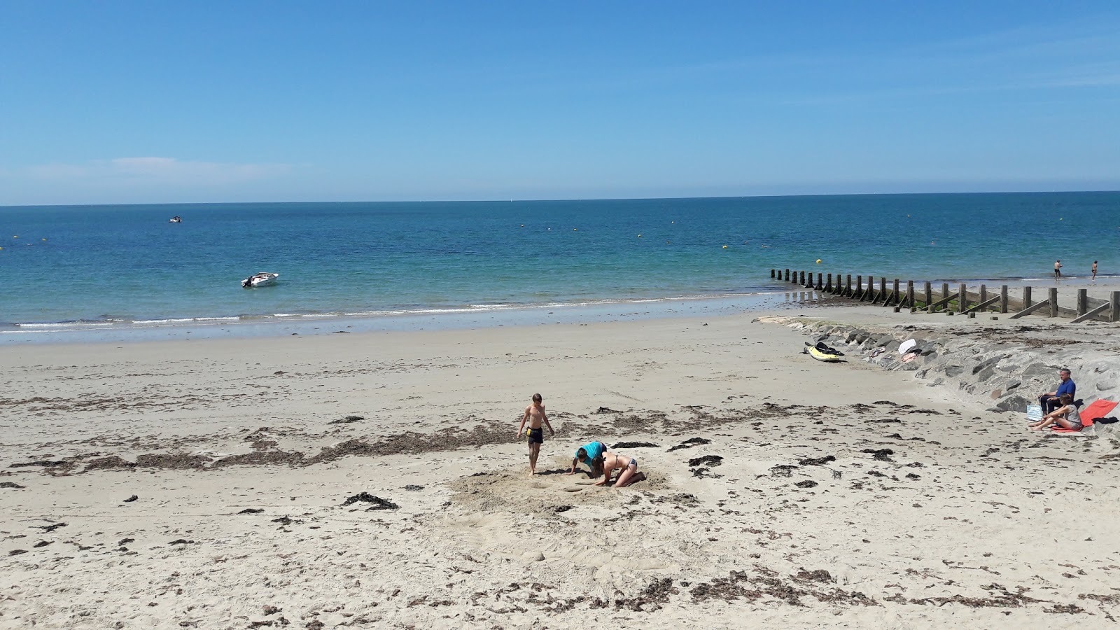 Saint-Jean beach'in fotoğrafı düz ve uzun ile birlikte