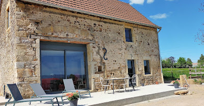 Gîte La Bofête - Fermette brionnaise - Location de Vacances à Saint-Laurent-en-Brionnais