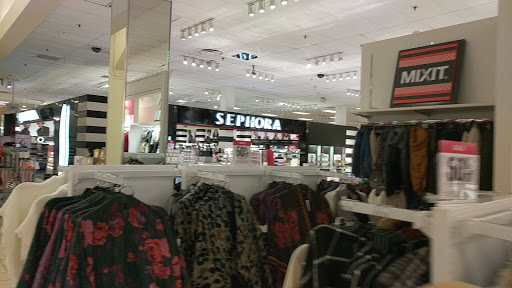 Department Store «JCPenney», reviews and photos, 5100 N Montclair Plaza Ln, Montclair, CA 91763, USA