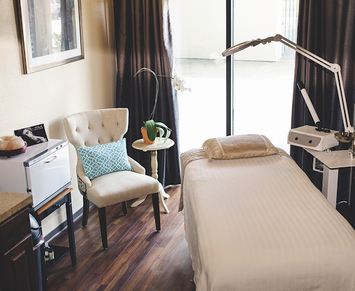 Beauty Salon «Lux Salon & Spa», reviews and photos, 1614 S Mildred St #9, Tacoma, WA 98465, USA