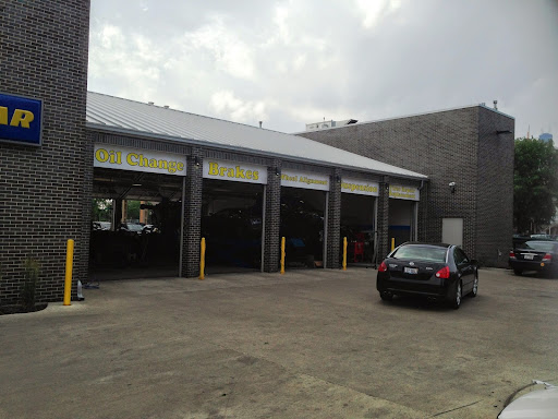 Tire Shop «Goodyear Tire Plus», reviews and photos, 1806 S Wabash Ave, Chicago, IL 60616, USA