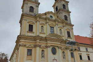 Pútnická bazilika Sedembolestnej Panny Márie image