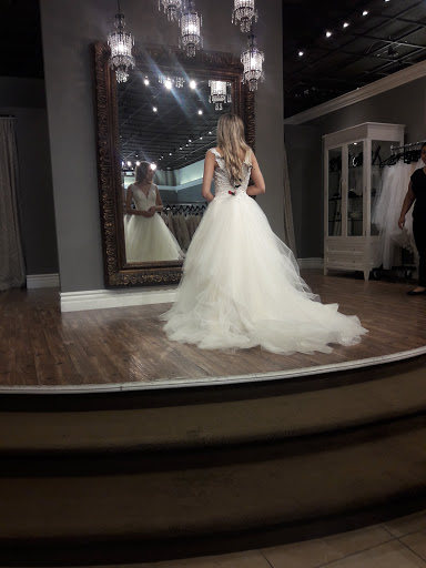 Bridal Shop «Mariposa Boutique», reviews and photos, 316 N Anaheim Blvd, Anaheim, CA 92805, USA