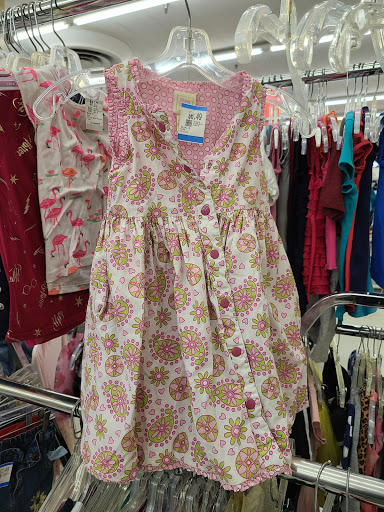 Thrift Store «Savers», reviews and photos, 30604 Lakeshore Blvd, Willowick, OH 44095, USA