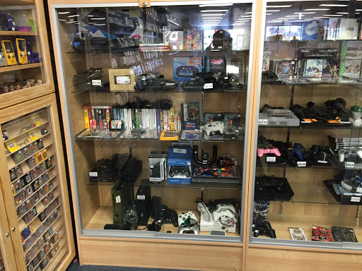 Video Game Store «Level Up Games, Comics, and More», reviews and photos, 207 13th Ave S, South St Paul, MN 55075, USA