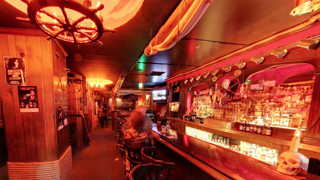 The Redwood Bar & Grill 90012