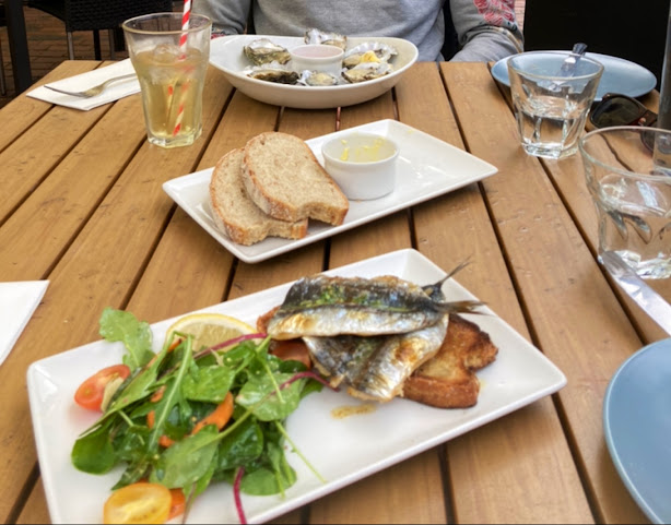 Sankey's The Old Fishmarket by null