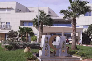 Regional Military University Hospital of Oran image