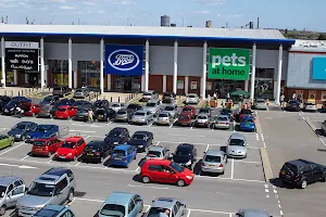 Cleveland Retail Park image
