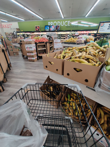 Supermarket «Rowes Supermarket», reviews and photos, 8595 Beach Blvd #329, Jacksonville, FL 32216, USA