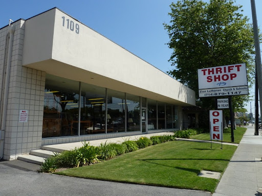 Zion Thrift Shop, 1109 E Commonwealth Ave, Fullerton, CA 92831, USA, 