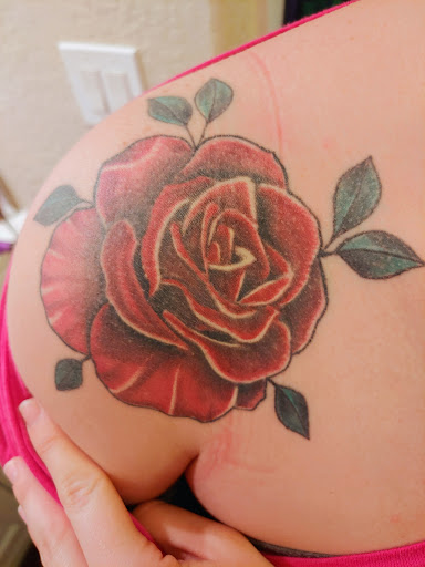 Tattoo Shop «Hold Fast Tattoo and Body Piercing», reviews and photos, 5153 S Ridgewood Ave, Port Orange, FL 32127, USA