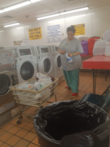 Laundromat «Wash-N-Dry», reviews and photos, 3059 Leonardtown Rd, Waldorf, MD 20601, USA