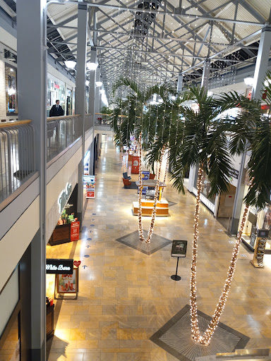 Shopping Mall «White Marsh Mall», reviews and photos, 8200 Perry Hall Blvd, Baltimore, MD 21236, USA