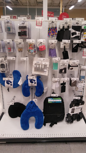 Office Supply Store «Office Depot», reviews and photos, 12900 Foothill Blvd, Sylmar, CA 91342, USA