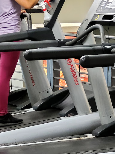 Gym «LA Fitness», reviews and photos, 1580 NE Miami Gardens Dr, North Miami Beach, FL 33179, USA