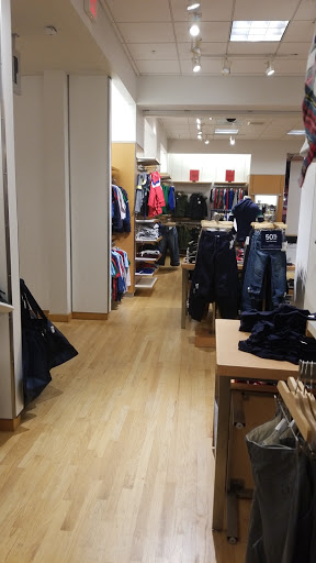 Clothing Store «Gap», reviews and photos, 7430 164th Ave NE, Redmond, WA 98052, USA