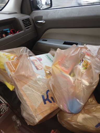 Grocery Store «Kroger», reviews and photos, 305 E Lewis and Clark Pkwy, Clarksville, IN 47129, USA