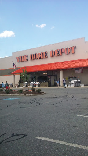 The Home Depot, 470 State Rd, North Dartmouth, MA 02747, USA, 
