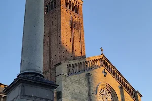 Piazza Duomo - Piacenza image