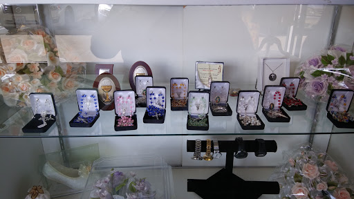 Gift Shop «Mr Jons Gift Shop», reviews and photos, 1412 W Edinger Ave # C, Santa Ana, CA 92704, USA