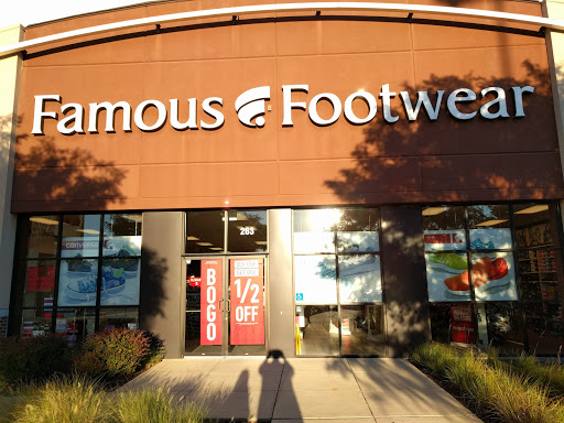 Shoe Store «Famous Footwear», reviews and photos, 6711 Ritchie Hwy, Glen Burnie, MD 21061, USA