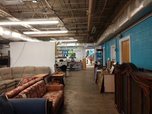 Thrift Store «Richmond Metropolitan Habitat For Humanity ReStore», reviews and photos