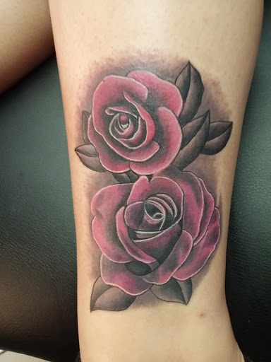 Tattoo Shop «Six1Six Tattoo Studio», reviews and photos, 526 Leonard St NW, Grand Rapids, MI 49504, USA