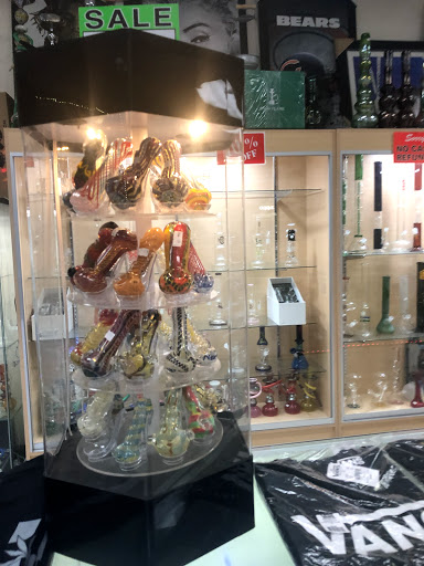 Tobacco Shop «Marina smoke shop», reviews and photos, 6041 Bolsa Ave #4, Huntington Beach, CA 92647, USA