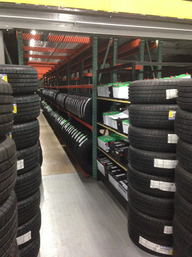 Tire Shop «Suburban Tire Auto Repair Center», reviews and photos, 755 North Ave, Glendale Heights, IL 60139, USA