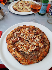 Pizza du Pizzeria La Calabrisella à Thourotte - n°3