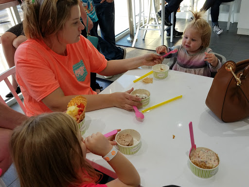 Ice Cream Shop «Creamistry», reviews and photos, 9218 Potranco Rd #104, San Antonio, TX 78251, USA