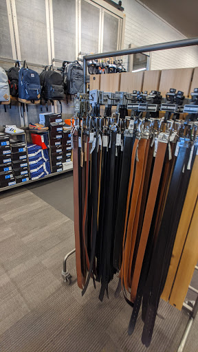 Shoe Store «DSW Designer Shoe Warehouse», reviews and photos, 11500 Burleigh St., Wauwatosa, WI 53222, USA