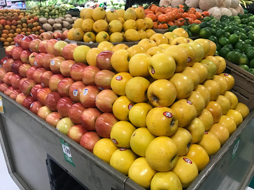 Grocery Store «La Plaza Market», reviews and photos, 40 S Rengstorff Ave, Mountain View, CA 94040, USA