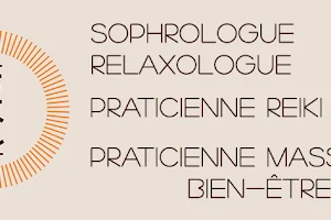 Emilie Courard - Sophrologue Relaxologue Praticienne Reiki Praticienne Massages Bien-être image