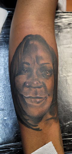 Explore moon and star tattoo ideas, creative tattoo ideas in Bronx, available at Tattoo Society Studio