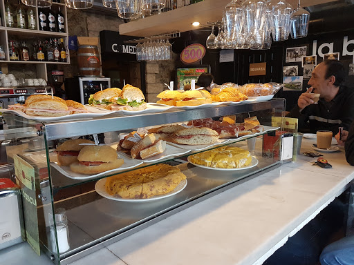 Información y opiniones sobre Restaurante La Báscula de Marina De Cudeyo