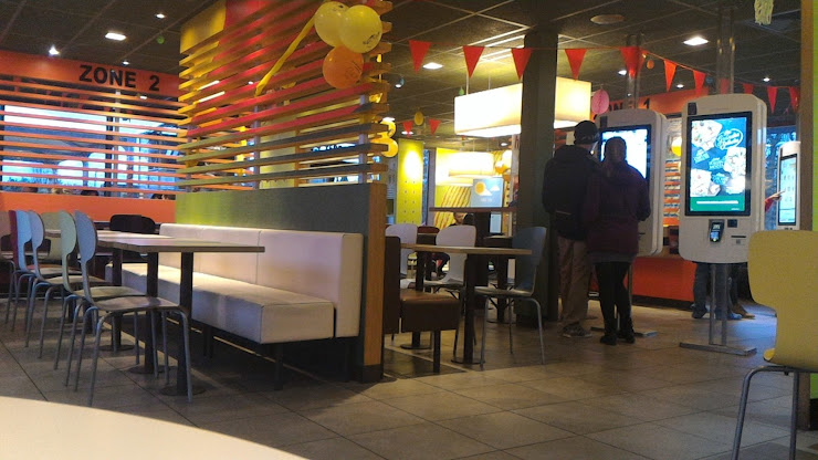 photo n° 8 du restaurants McDonald's à Coutras