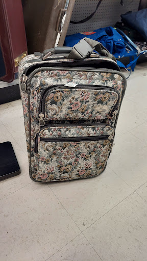 Thrift Store «Goodwill Aurora - Belleview», reviews and photos, 14400 E Belleview Ave, Aurora, CO 80015, USA