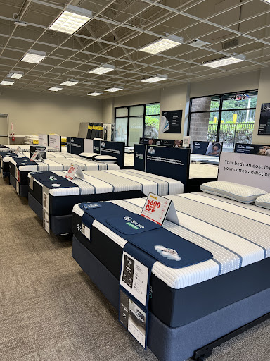 Mattress Store «Mattress Firm Gig Harbor West», reviews and photos, 5160 Borgen Blvd c, Gig Harbor, WA 98332, USA