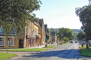 Broadway Cotswolds Guide image