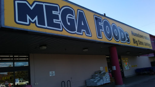 Grocery Store «Lebanon Mega Foods», reviews and photos, 1950 S Main St, Lebanon, OR 97355, USA