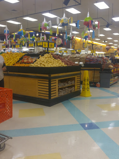 Grocery Store «Carnival Store», reviews and photos, 3460 Webb Chapel, Dallas, TX 75220, USA